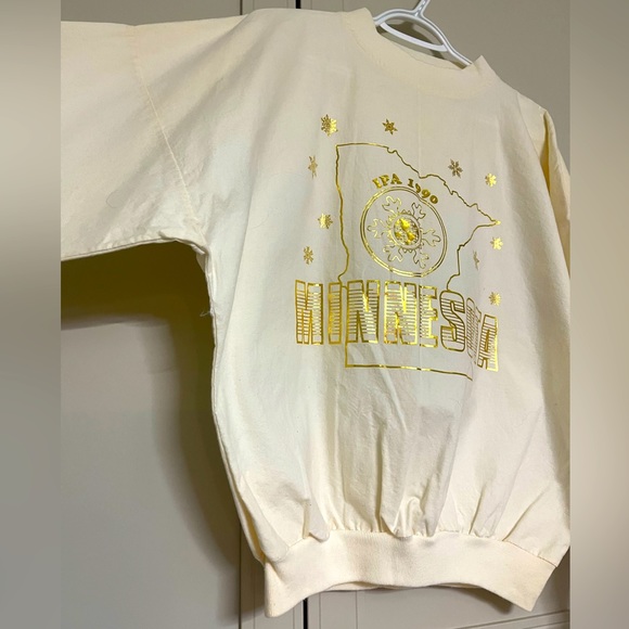 Vintage 1990’s Cream Gold Print Minnesota Graphic Crewneck Sweater - Picture 5 of 11